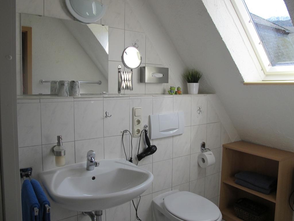 Weinhof Michael Morbach Hotel Zeltingen-Rachtig Room photo